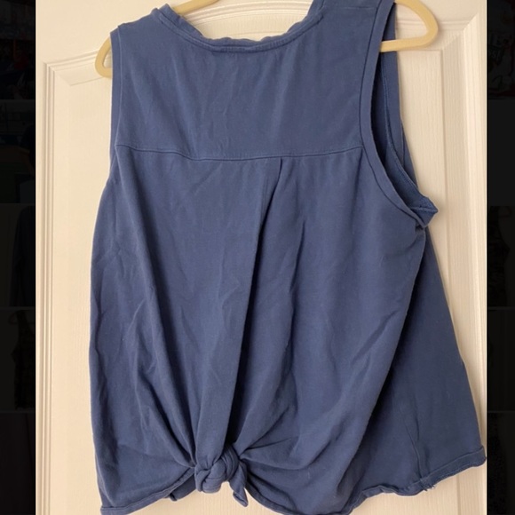Banana Republic Tank with Back Knot Detail - Picture 2 of 2